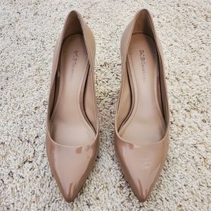 BCBGeneration Nude Heels, Size 7